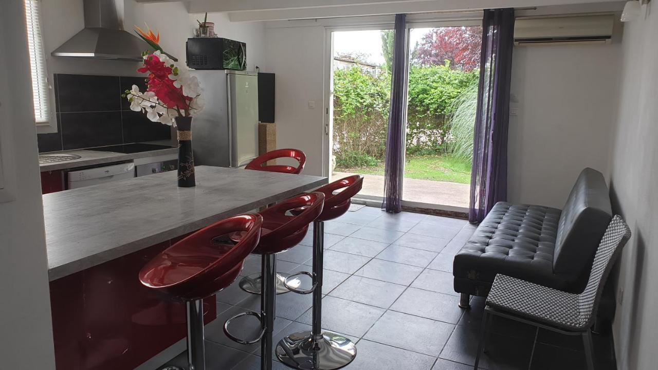Mas La Farelle Gite, Fitness & Salle De Jeux Gratuite & Spa En Supplement Nîmes Exterior foto