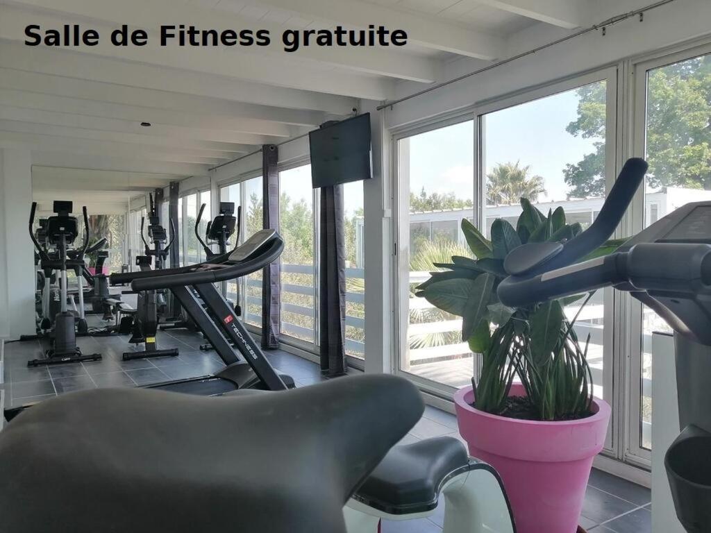 Mas La Farelle Gite, Fitness & Salle De Jeux Gratuite & Spa En Supplement Nîmes Exterior foto